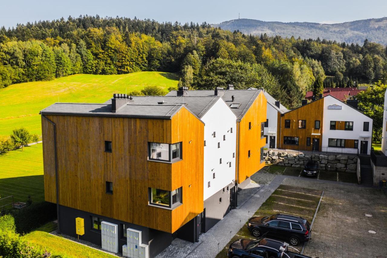 Szczyrk Ptasie Apartamenty Nowosc Z Widokiem Na Gory エクステリア 写真